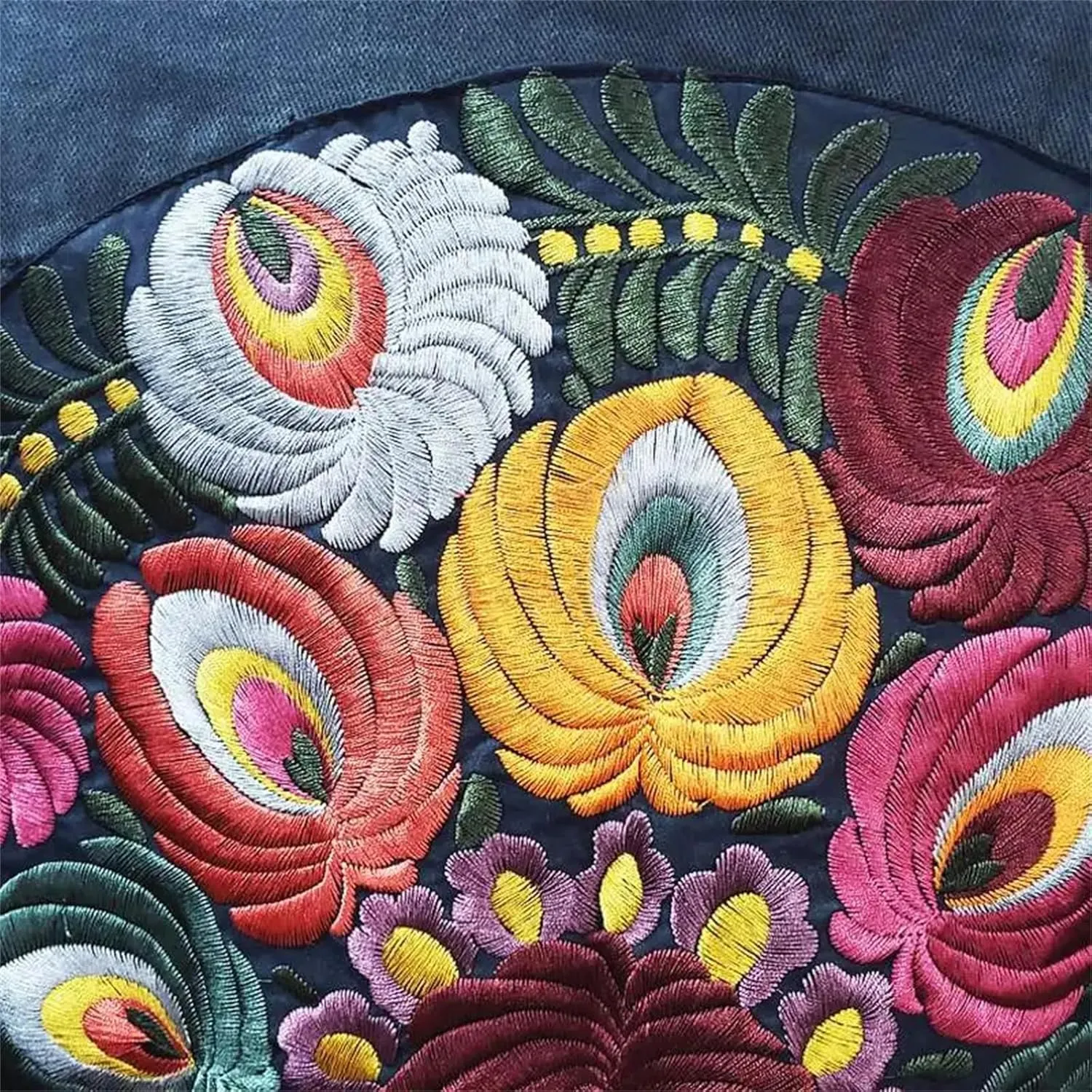 Women's Vintage Floral Embroidered Denim Jacket with Turn-Down Collar for Spring and Autumn